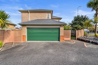 26 Amherst Place, Albany, North Shore City