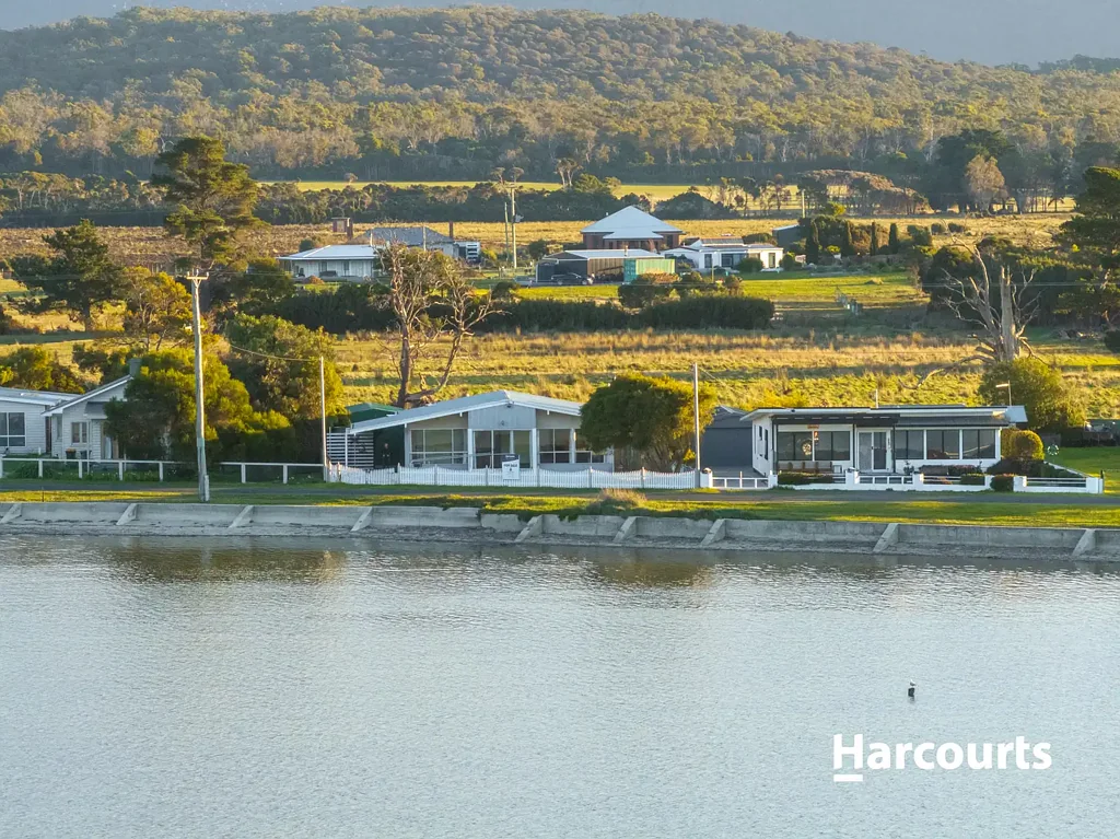 Kelso 2房  Riverside Living Just Steps from the Tamar River