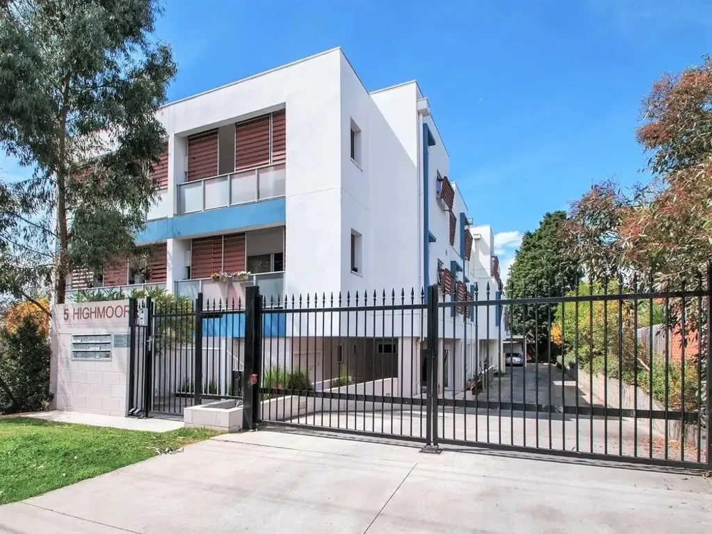 Secure Entry & Prime Central Location