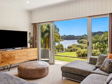 Kerikeri 3房  Private oasis with huge opportunity