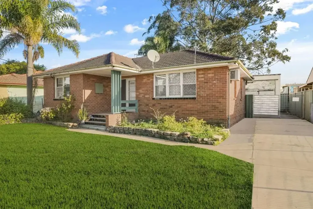 19 Tunbridge Street, Busby, NSW 2168