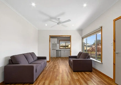 लिविंग रूम - 189 Grey Street, Traralgon, VIC 3844