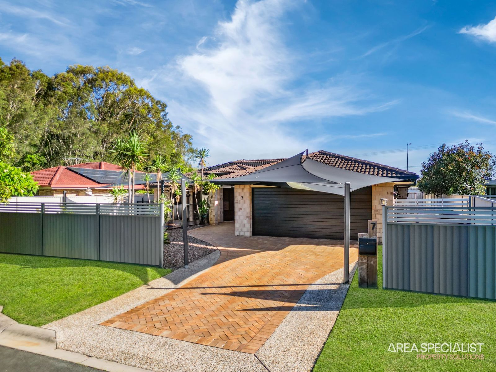 7 HERON PL, JACOBS WELL QLD 4208, 0 rūma, 0 rūma horoi, House