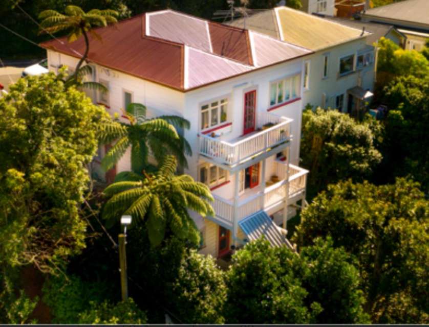 59 Aurora Terrace, Kelburn, Wellington, 5部屋, 2バスルーム, Home & Income