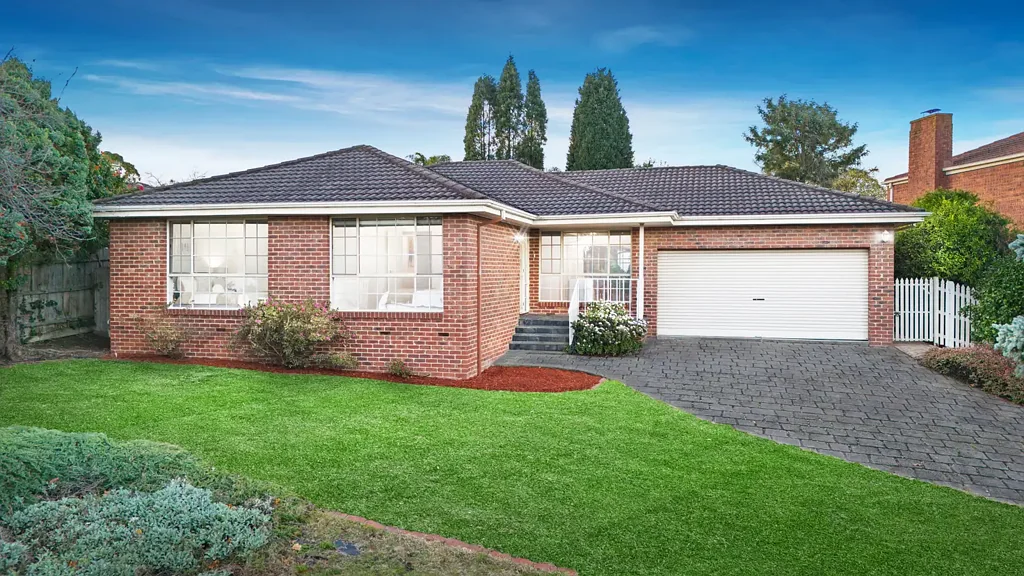 Wantirna South 4Phòng ngủ Immaculate Family Home in Prime Wantirna South Location