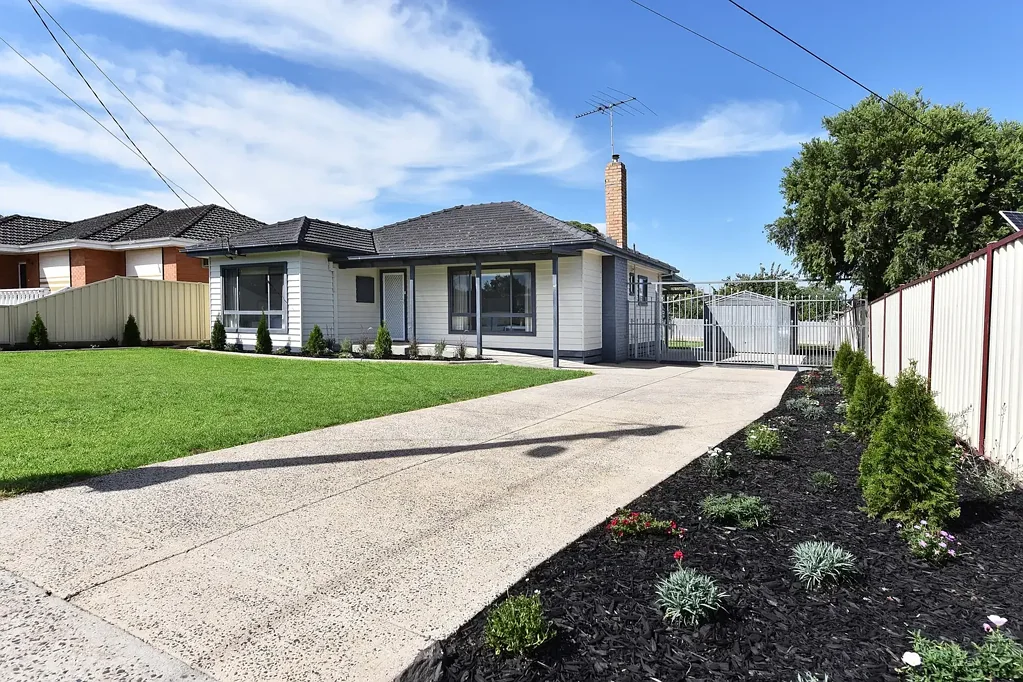 45 Hughes Parade, Reservoir, VIC 3073