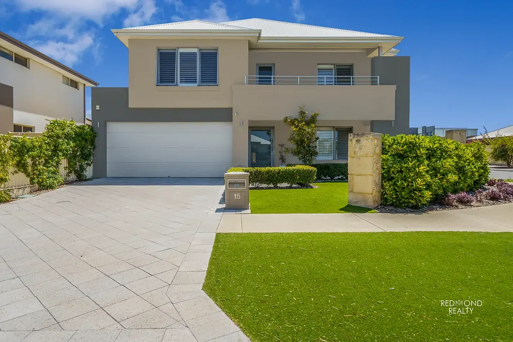 Burns Beach 4房  BEACH, PARKS, LUXURY – IT’S ALL RIGHT HERE!