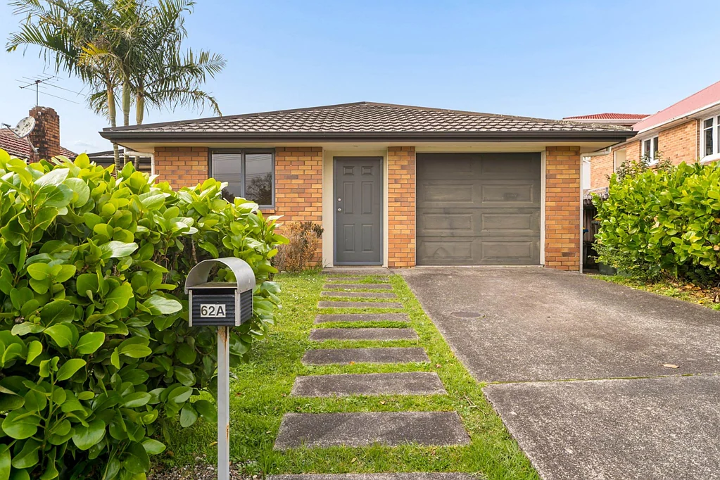 Single level brick and tile