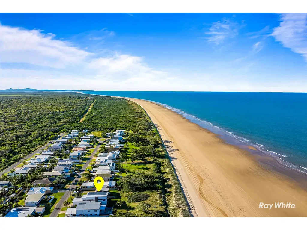 Bangalee 5 Bedroom Exclusive Executive Beachfront Property with Private Access to Farnborough Beach