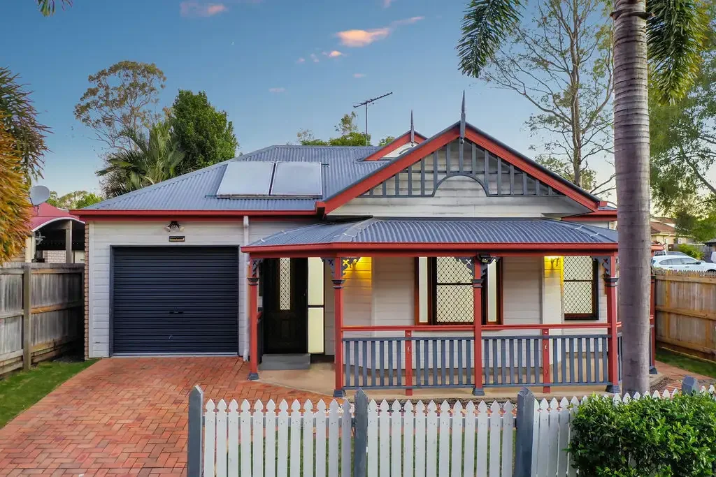 1 Litchfield Close, Forest Lake, QLD 4078