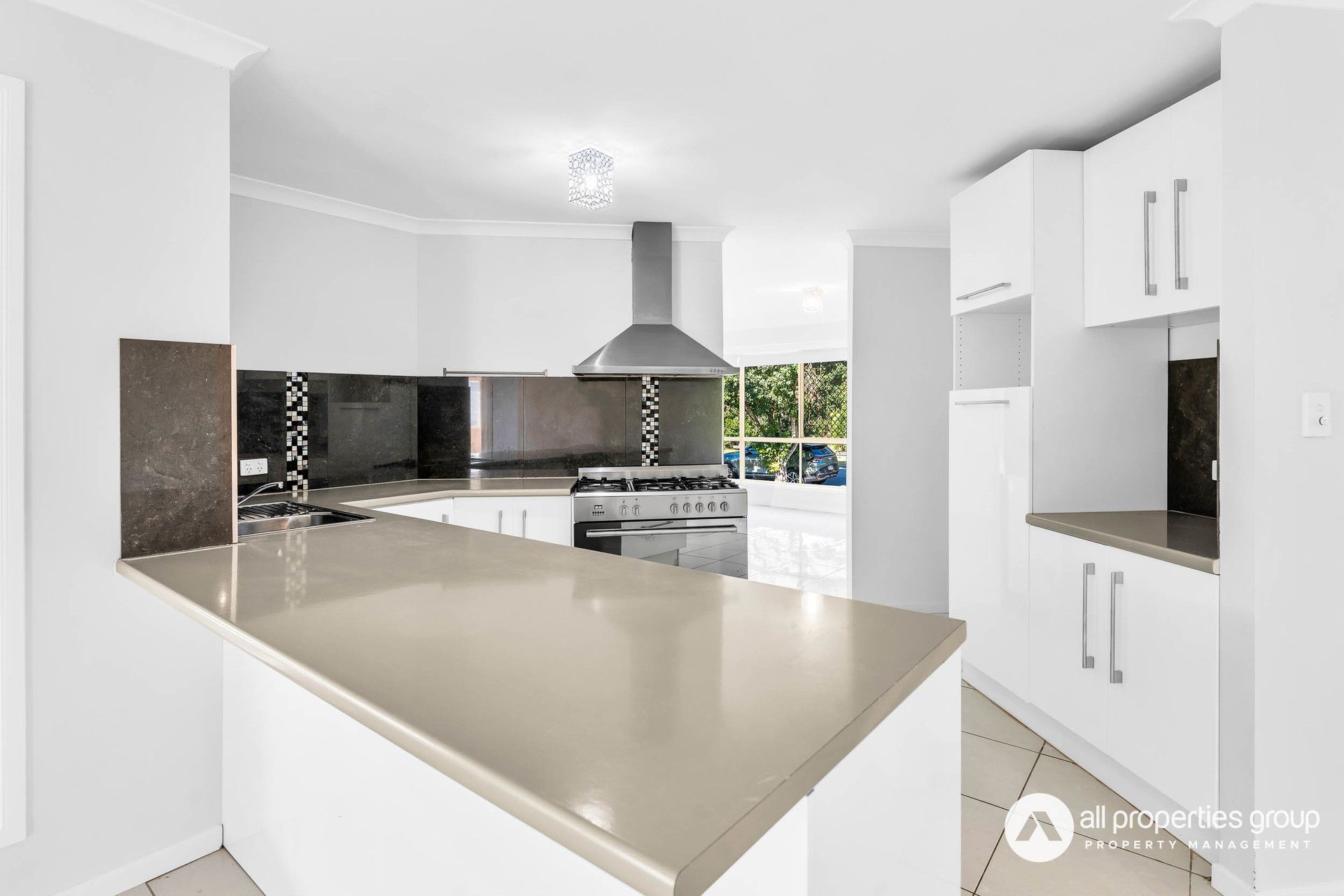 21 MORETON ST, BORONIA HEIGHTS QLD 4124, 0 chambres, 0 salles de bain, House