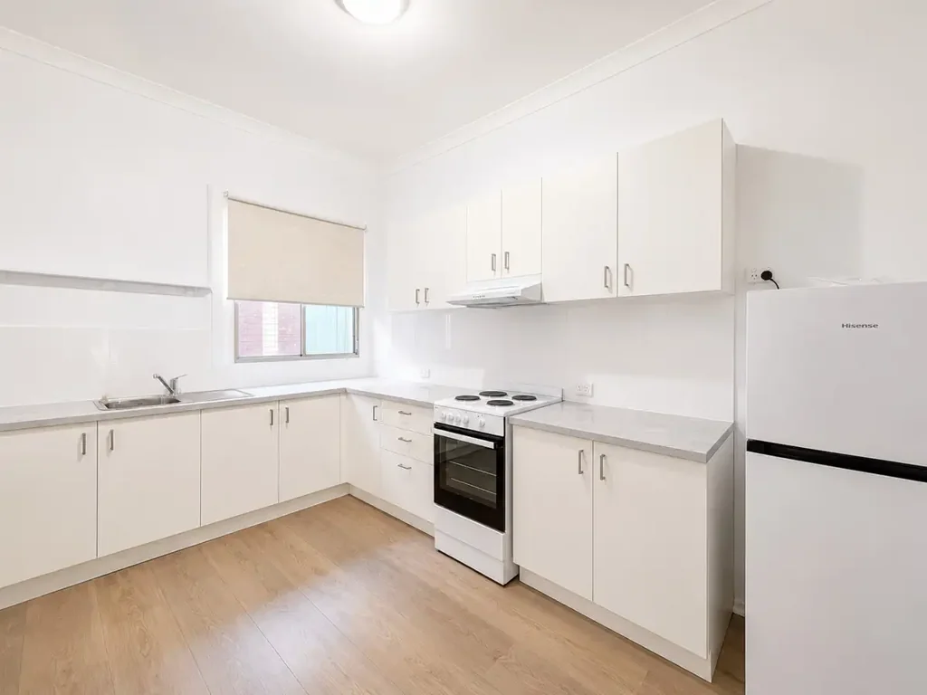 Modern Furnished 2-Bedroom Apartment in the Heart of Moree