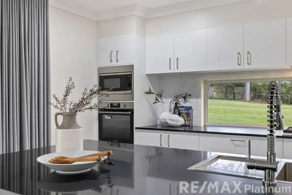 42 Macginley Road, Upper Caboolture, QLD 4510