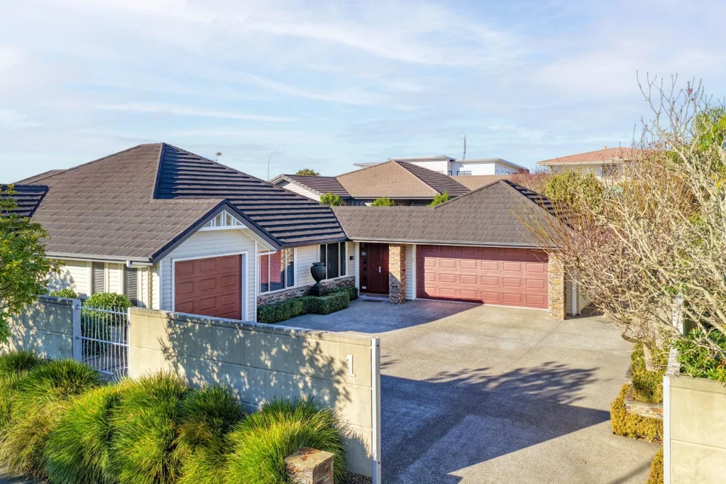 1 Featherstone Drive, Flagstaff, Hamilton, Waikato