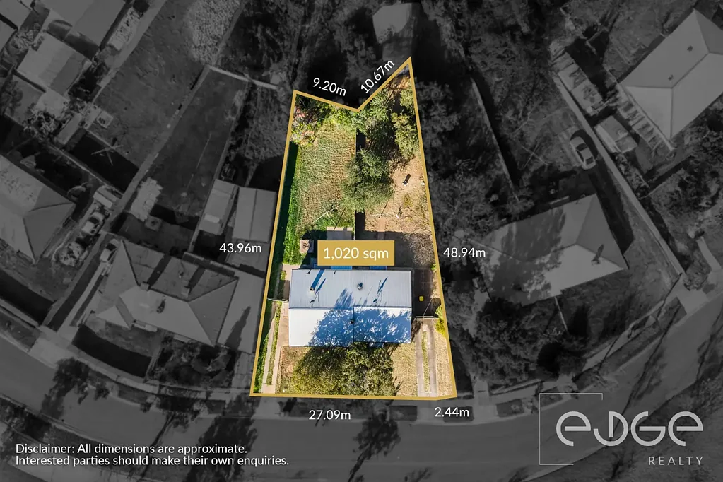 Elizabeth Grove 5Zimmer One Title, Two Homes on a Prime 1,020sqm Allotment!