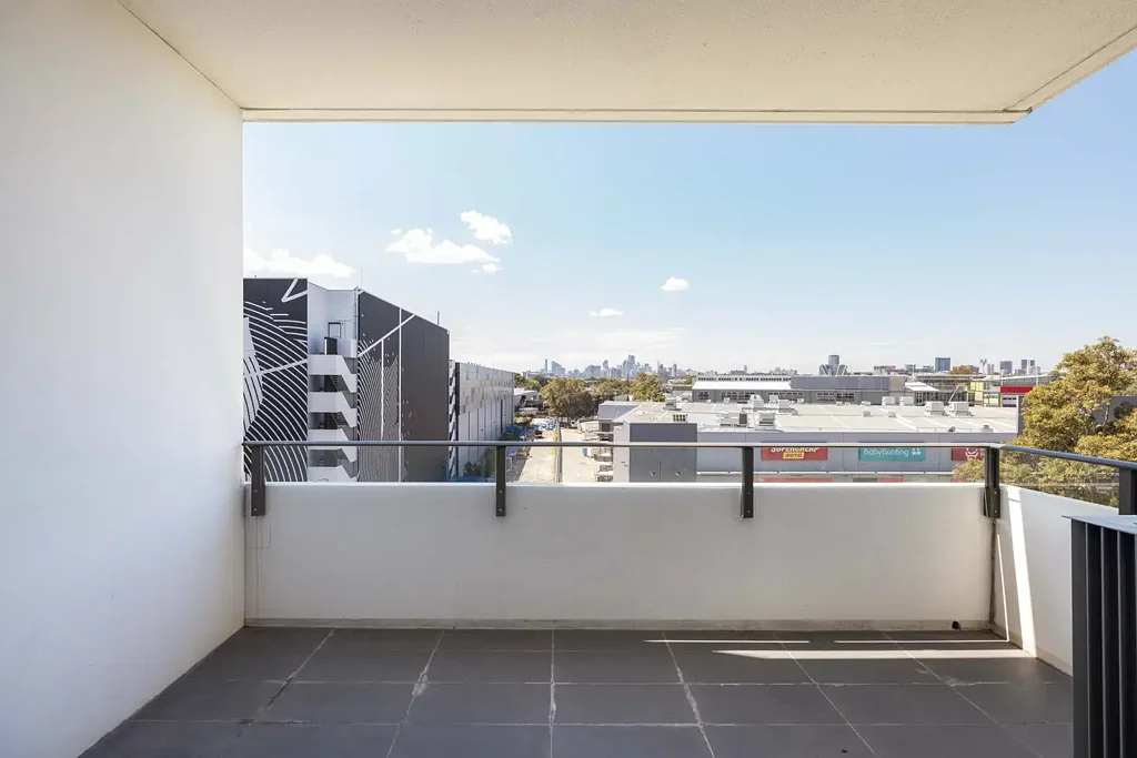 Split-Level living in Mascot Square