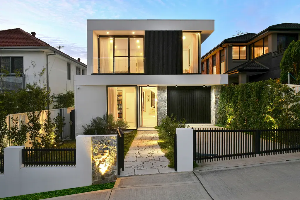 Maroubra 5ਬੈੱਡਰੂਮ Luxury New Architect Designed Dream Home With Resort Vibe & Clean Living Focus