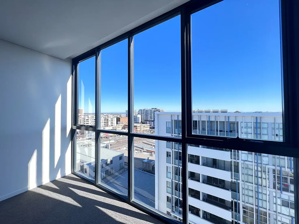 Spacious | 2 bedrooms with 2 parkings