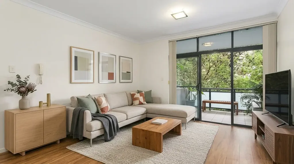 Contemporary Quality with Inner City Convenience