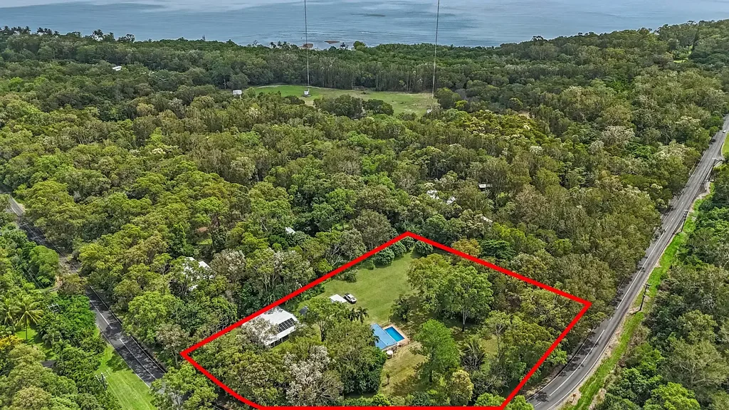 East Trinity 6Habitaciones Lifestyle Acreage with Pool, Sheds & Entertaining Area in East Trinity