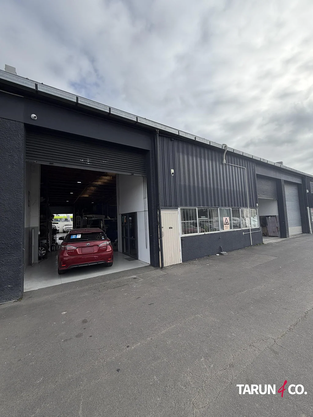 Wiri 397sqm Drive-Through Warehouse - Wiri