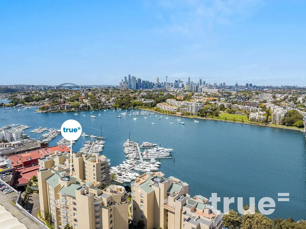 Drummoyne 3房 顶楼景观270度 海港城市视野 主卧水疗套间 私人屋顶露台 现代厨房石材 安全双层车位 度假村设施 步行繁华交通 ULTIMATE LUXURY PENTHOUSE WITH SWEEPING PANORAMIC VIEWS