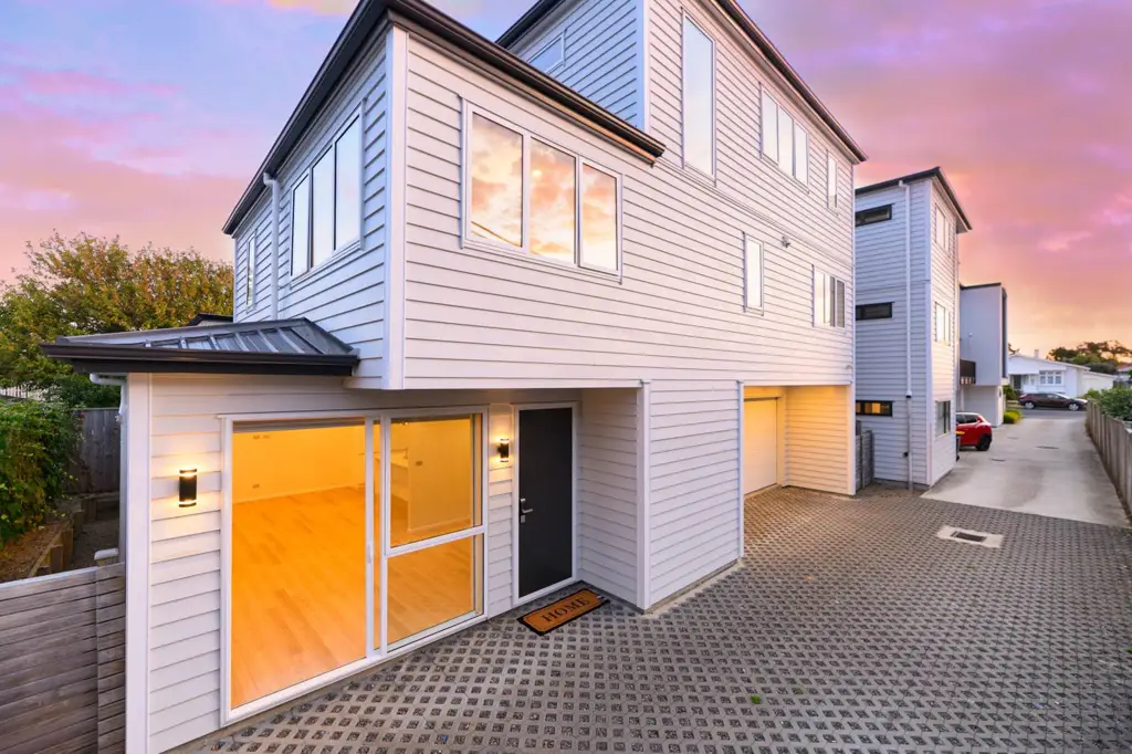 32C Ennismore Road, Mt Albert, Auckland City, Auckland