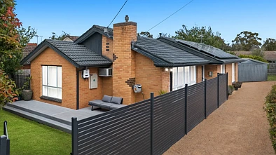 Chelsea Heights 4Moenga Uncomplicated Living in a Family-Friendly Streetscape!