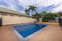 2 Calliance Way, Baynton