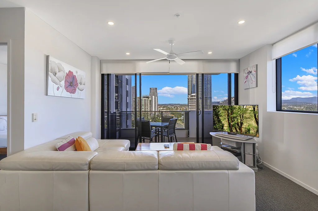 82/2729-2733 Gold Coast Highway, Broadbeach, QLD 4218