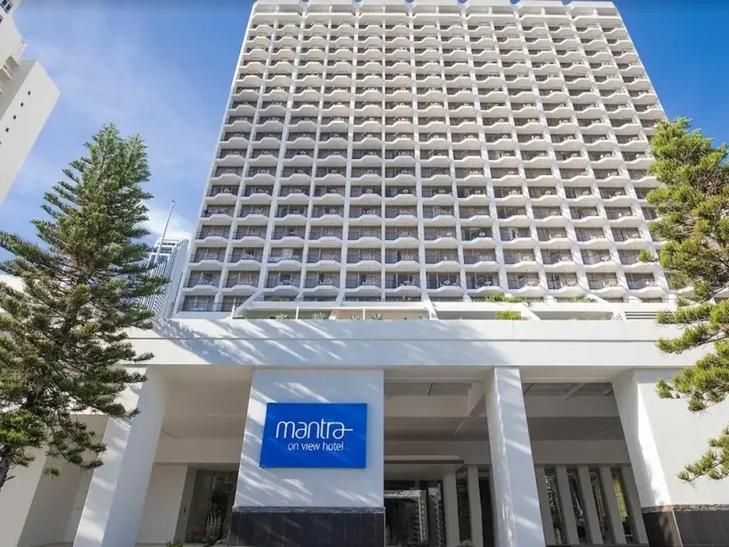 Surfers Paradise 1 Bedroom Ideal Investment & Great Weekend and Holiday Retreat in Surfers Paradise.