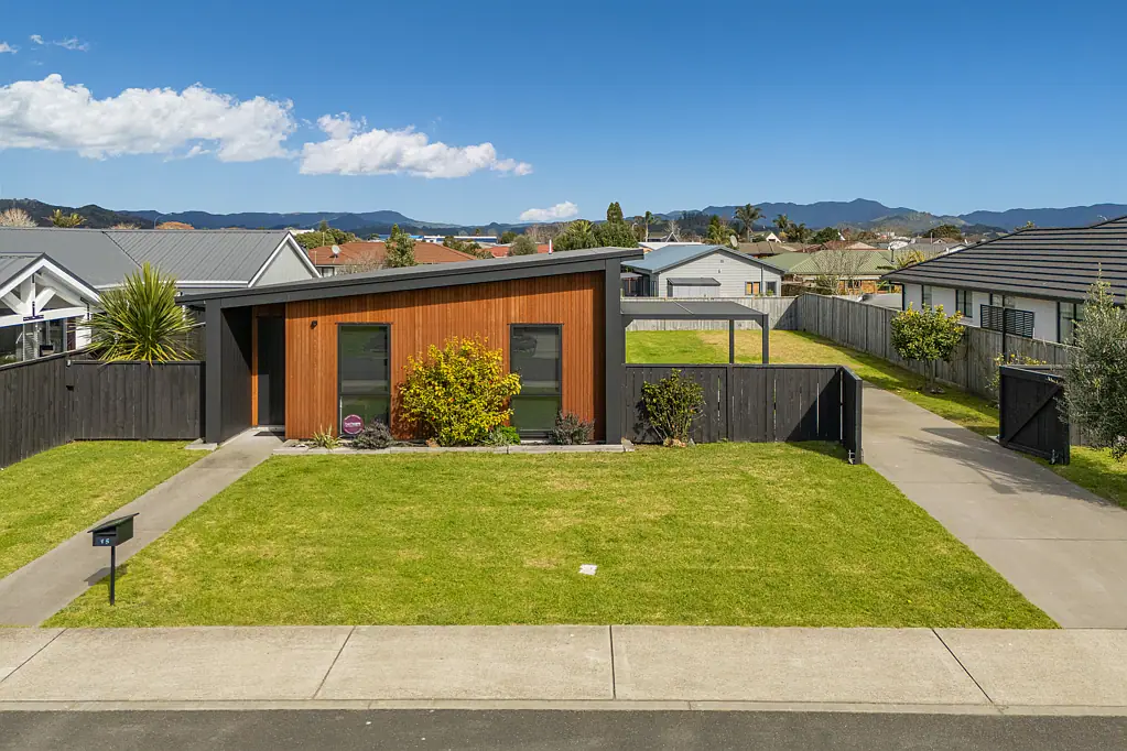 15 Palm Drive, Whitianga, Thames, Waikato