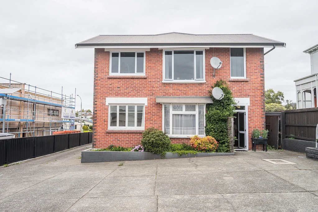 Maori Hill 2房  Investment opportunity knocks!