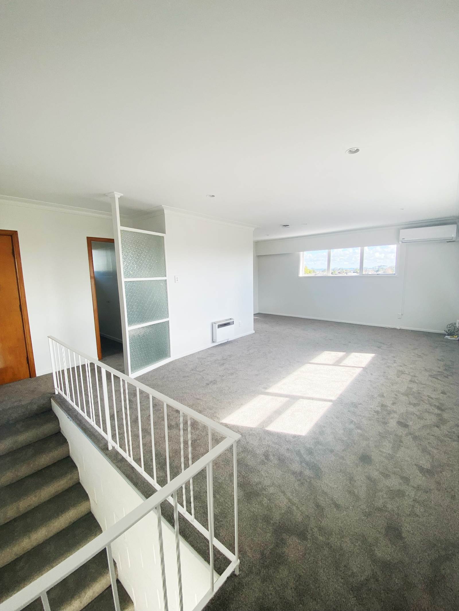 3/2 Olsen Avenue, Hillsborough, Auckland, 2 રૂમ, 1 બાથરૂમ