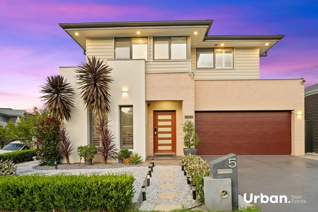 5 Storksbill Avenue, Denham Court, NSW 2565