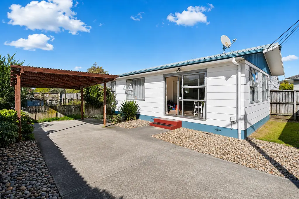 Saint Andrews 3房  3 Beds 2 Baths & A Location to Love