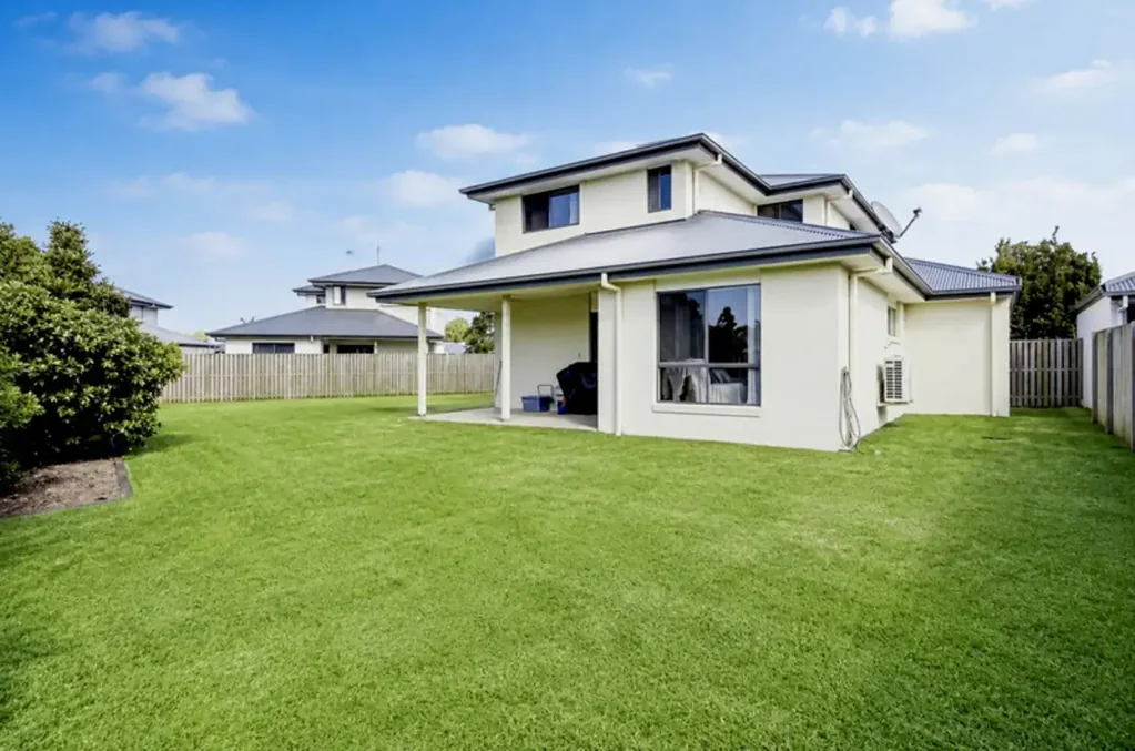 Coomera 4 Bedroom Rare 576sqm Family Home Backing Nature Reserve