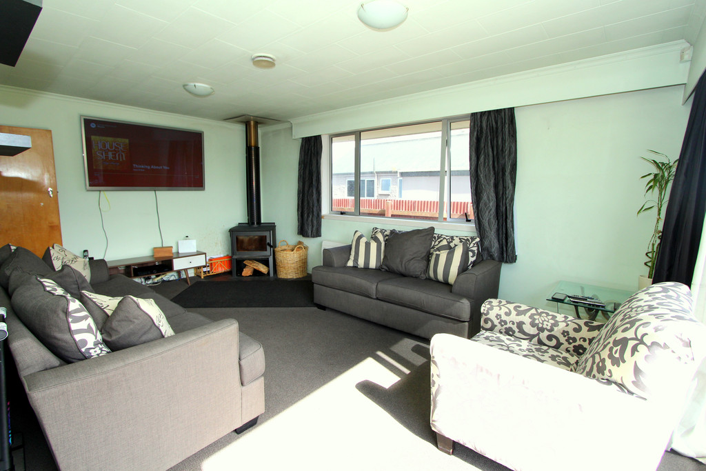 17 Humber Street, Clifton, Invercargill, 3 Bedrooms, 1 Bathrooms