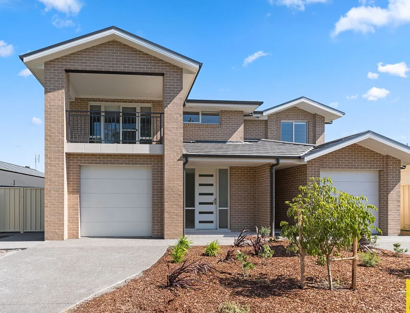 13a Thornbury Avenue, Unanderra, Wollongong - Greater Region, 4 ห้องนอน, 2 ห้องน้ำ, Apartment
