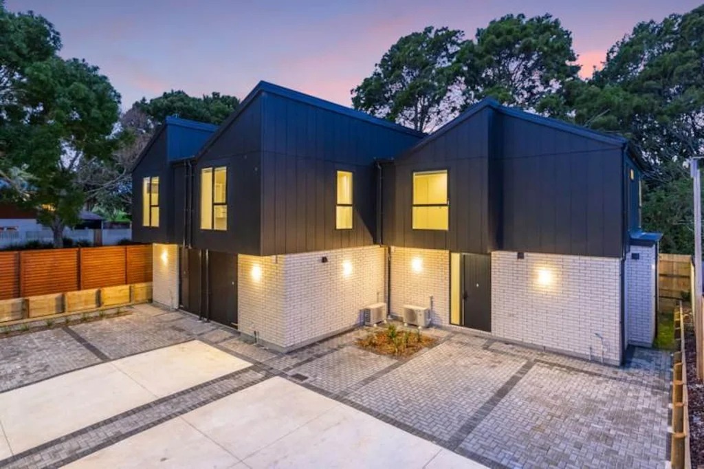 Pakuranga Heights 3Moenga 10-Year Master Build Warranty  Move In & Enjoy
