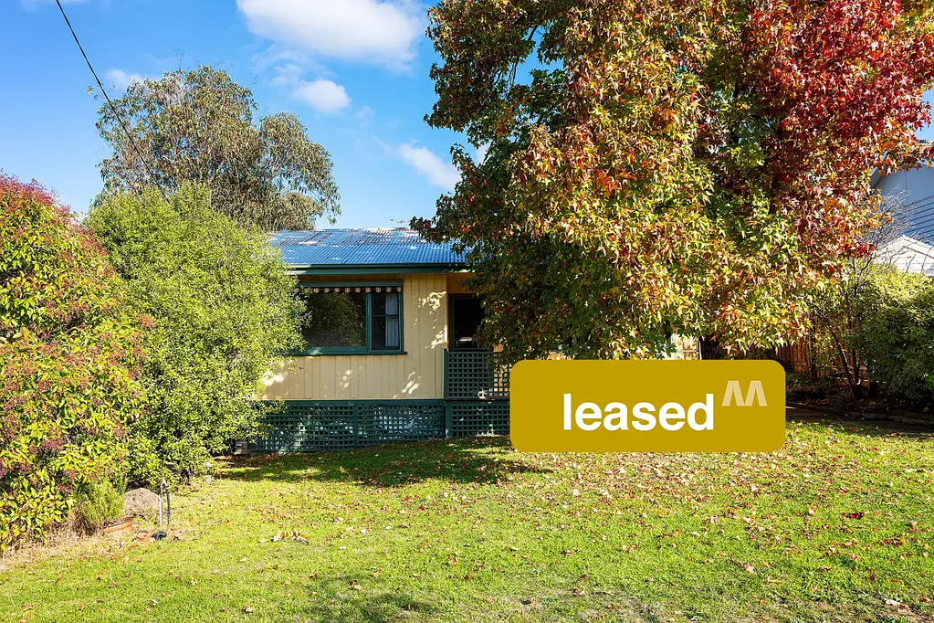 Comfortable Two-Bedroom Home Close to Town