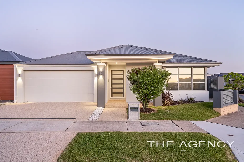 2 Kamala Street, Treeby, WA 6164