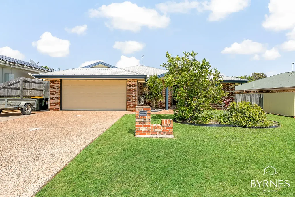 14 Bristol Place, Clinton, QLD 4680