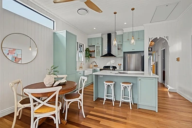 Iba Pa - 12 Buderim Street, Manly, QLD 4179