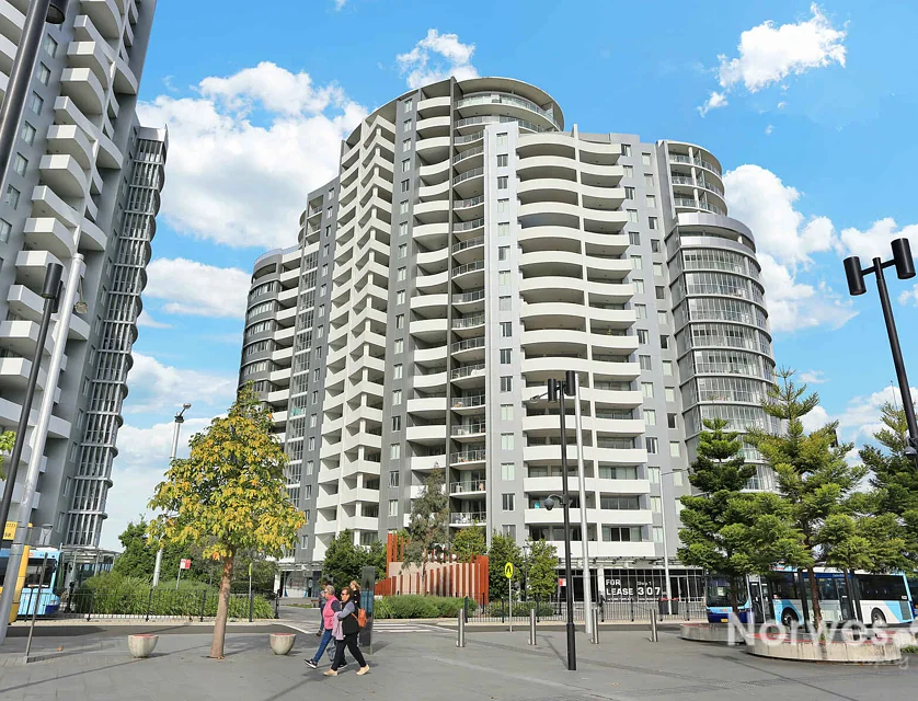 A207/299 - 309 Old Northern Rd, Castle Hill, The Hills, 2 कमरे, 2 बाथरूम, Apartment