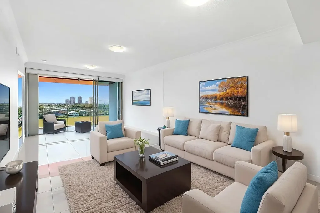 Biggera Waters 2બેડરૂમ UNDER OFFER WITH THE EMMA GRANT TEAM!