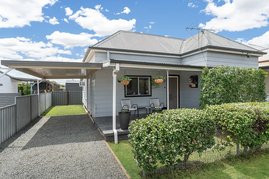 17 Second Street, Weston, NSW 2326