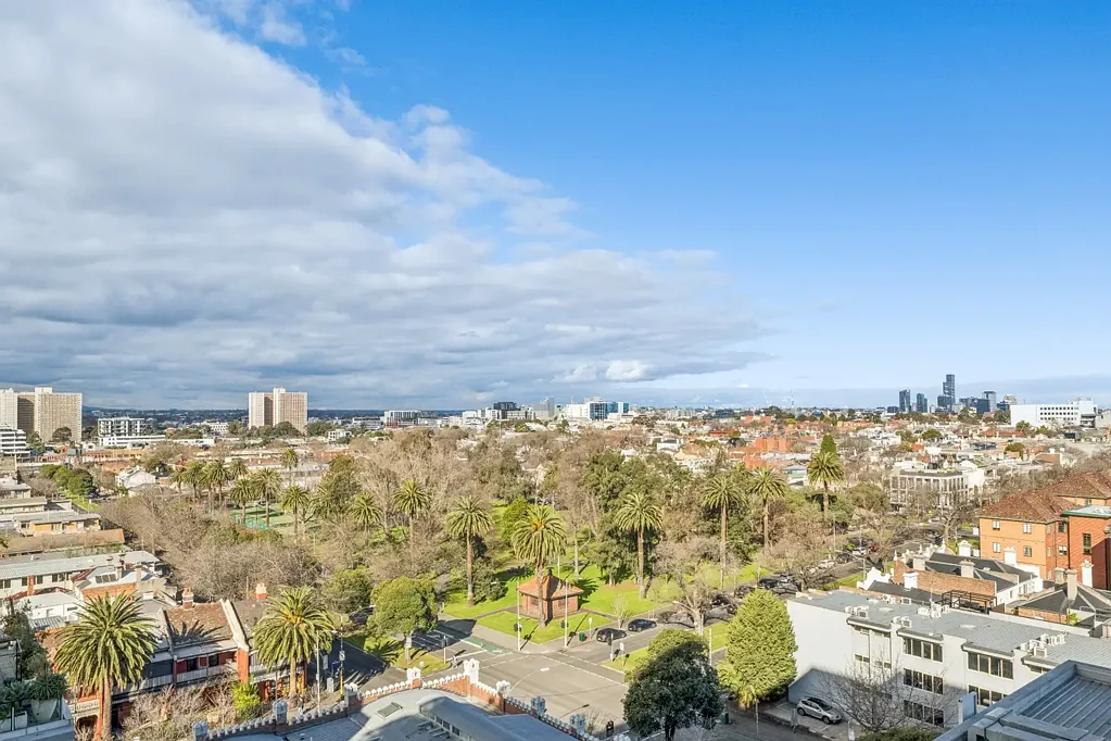 East Melbourne 2 Bedroom Stylish Elevated Living in East Melbourne