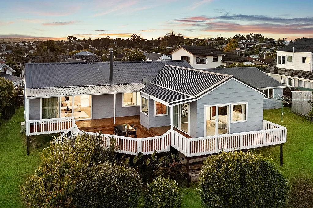 81 Luckens Road, West Harbour, Waitakere City, Auckland