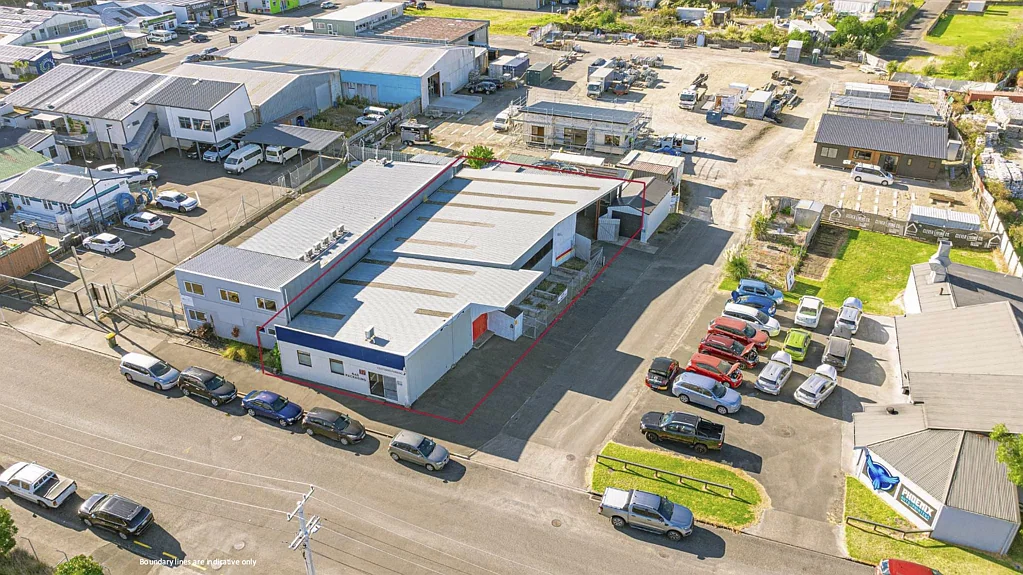 Wanganui Central Maria Place workshop or warehouse solution